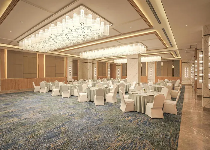Radisson Resort & Spa Khopoli